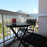 Mont Royal Balcon Et Piscine